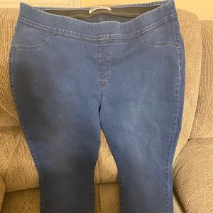Like New Super Skinny Old Navy Jeggings - 20